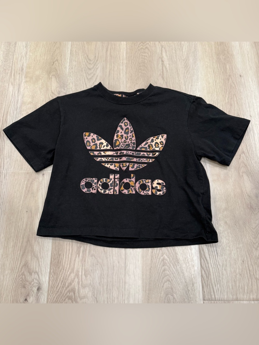 adidas Black Tee with Leopard Trefoil - Picture 6 of 7